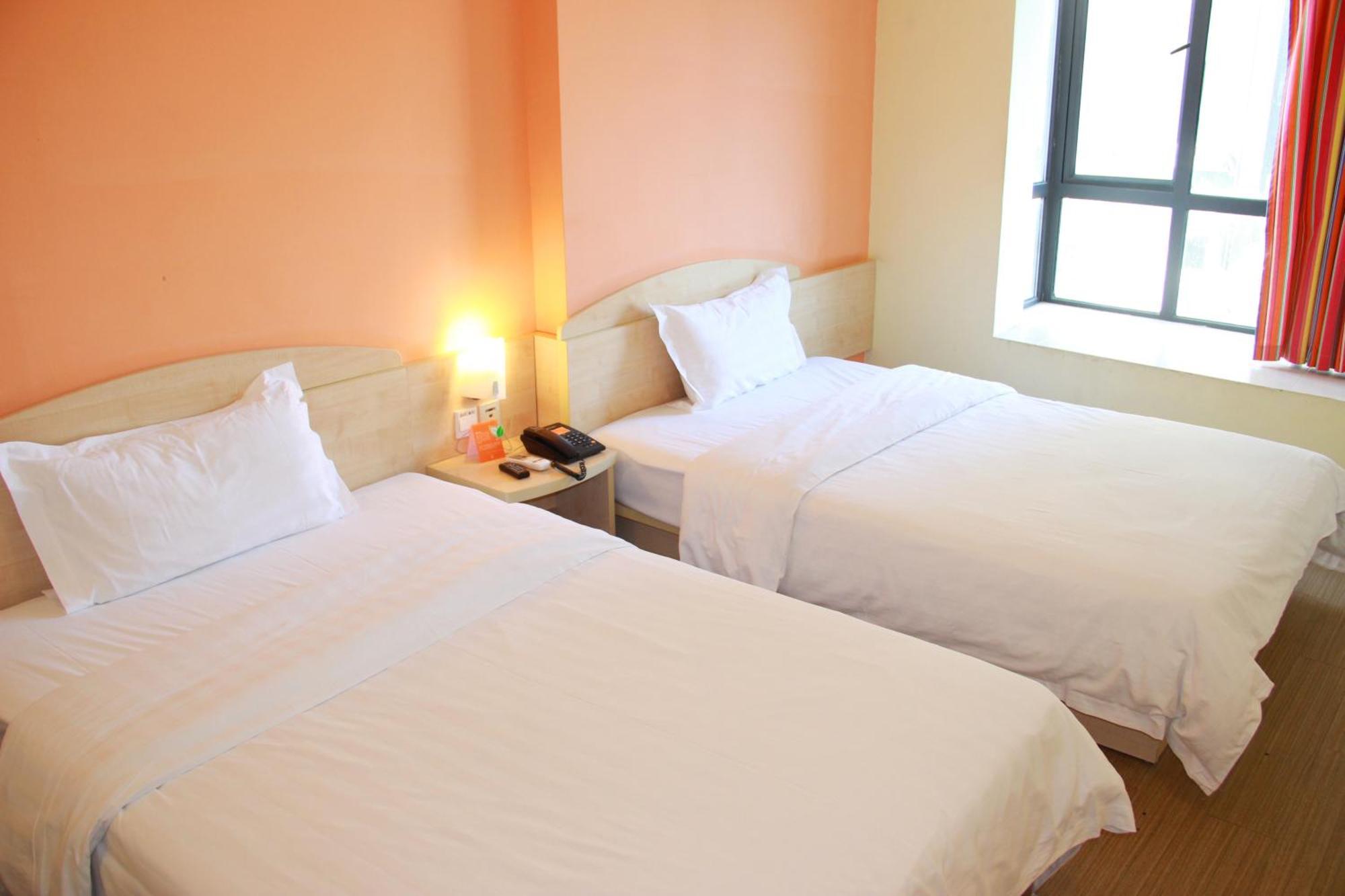 7Days Inn Beijing Shunyi Development Zone Xiandai Auto Mall ภายนอก รูปภาพ