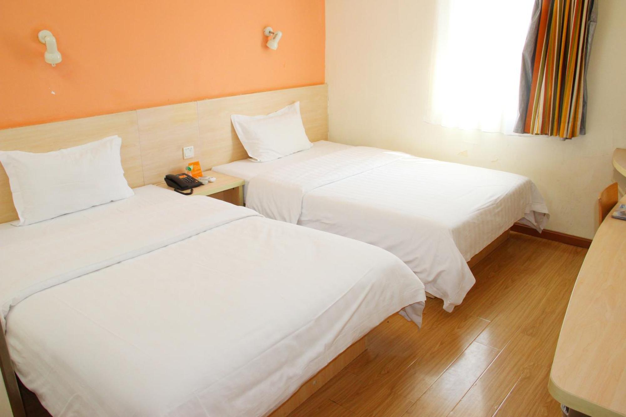 7Days Inn Beijing Shunyi Development Zone Xiandai Auto Mall ภายนอก รูปภาพ