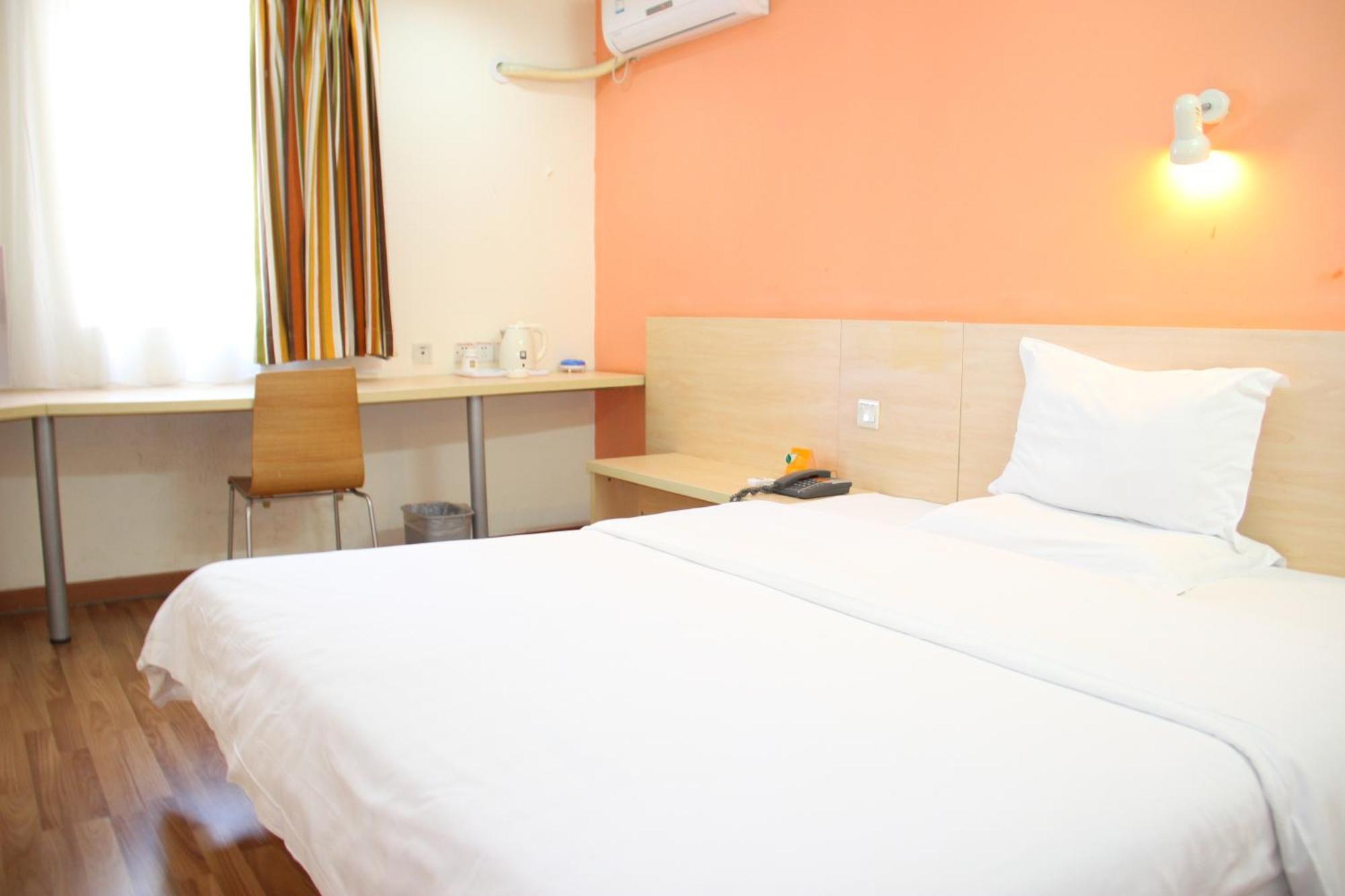 7Days Inn Beijing Shunyi Development Zone Xiandai Auto Mall ภายนอก รูปภาพ